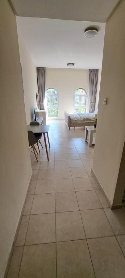 Dg83 Studio Flat, Close To The Gardens Metro Station 5 Min Walkable Apartment Dubai Exterior photo